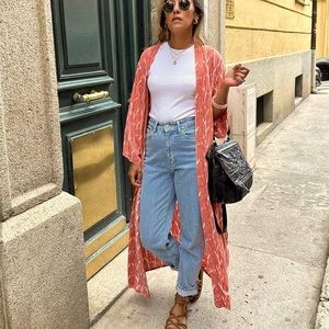 MANGO high rise mom fit cropped jeans zara competitor brand